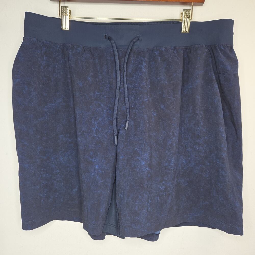 Lululemon T.H.E. Linerless Shorts 9" Athleisure In Gravel Dust True Navy XXL